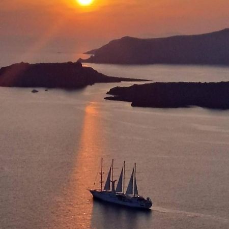 Santa Rinoula Suites Sea Sunset Views Adults Only ميغالوخوري المظهر الخارجي الصورة