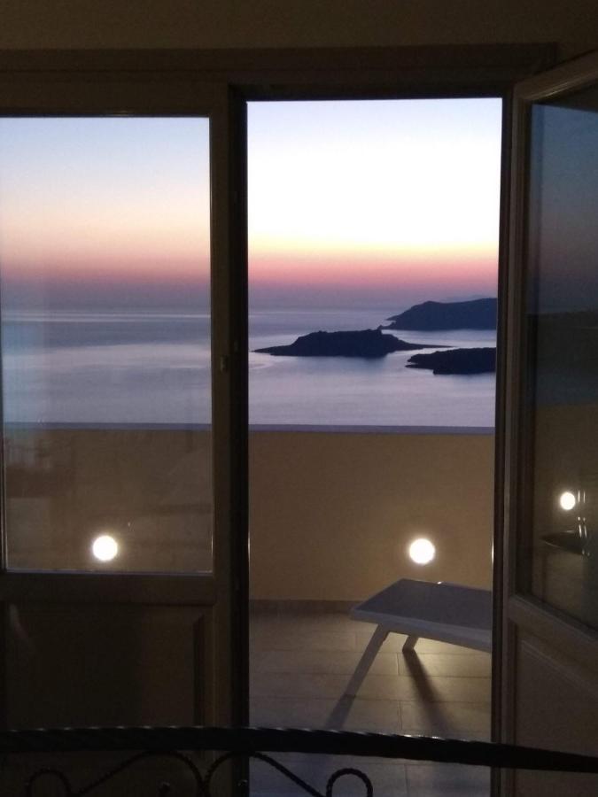Santa Rinoula Suites Sea Sunset Views Adults Only ميغالوخوري المظهر الخارجي الصورة