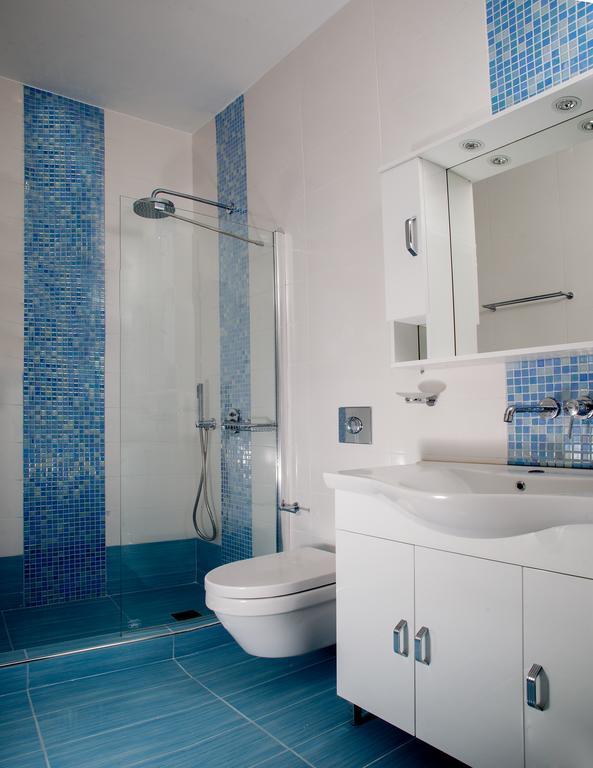 Santa Rinoula Suites Sea Sunset Views Adults Only ميغالوخوري المظهر الخارجي الصورة