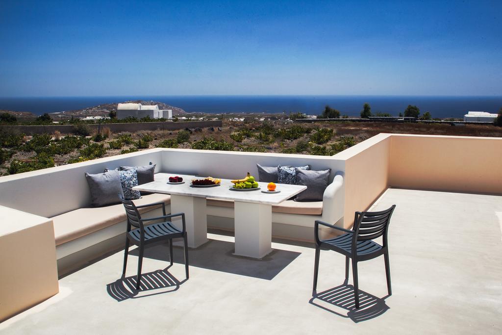 Santa Rinoula Suites Sea Sunset Views Adults Only ميغالوخوري المظهر الخارجي الصورة