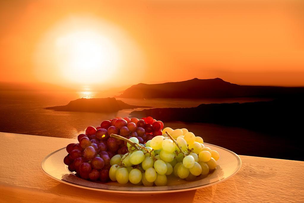 Santa Rinoula Suites Sea Sunset Views Adults Only ميغالوخوري المظهر الخارجي الصورة