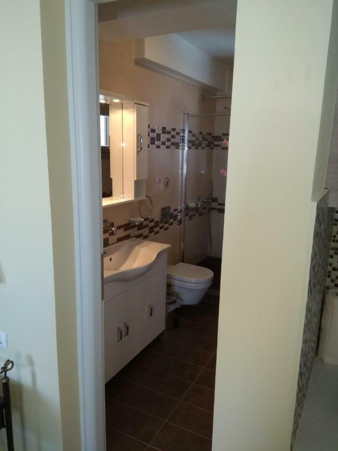 Santa Rinoula Suites Sea Sunset Views Adults Only ميغالوخوري المظهر الخارجي الصورة