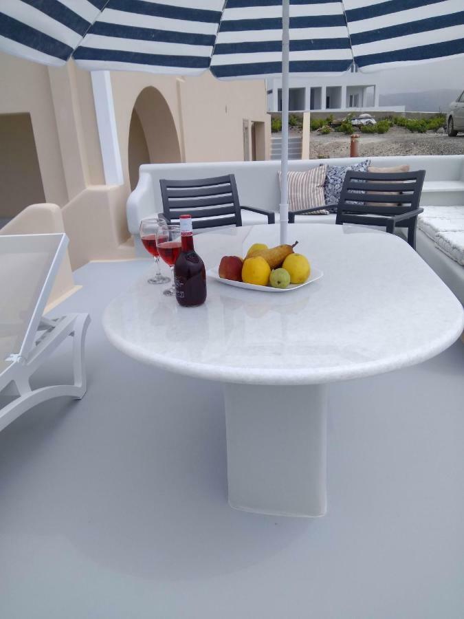 Santa Rinoula Suites Sea Sunset Views Adults Only ميغالوخوري المظهر الخارجي الصورة